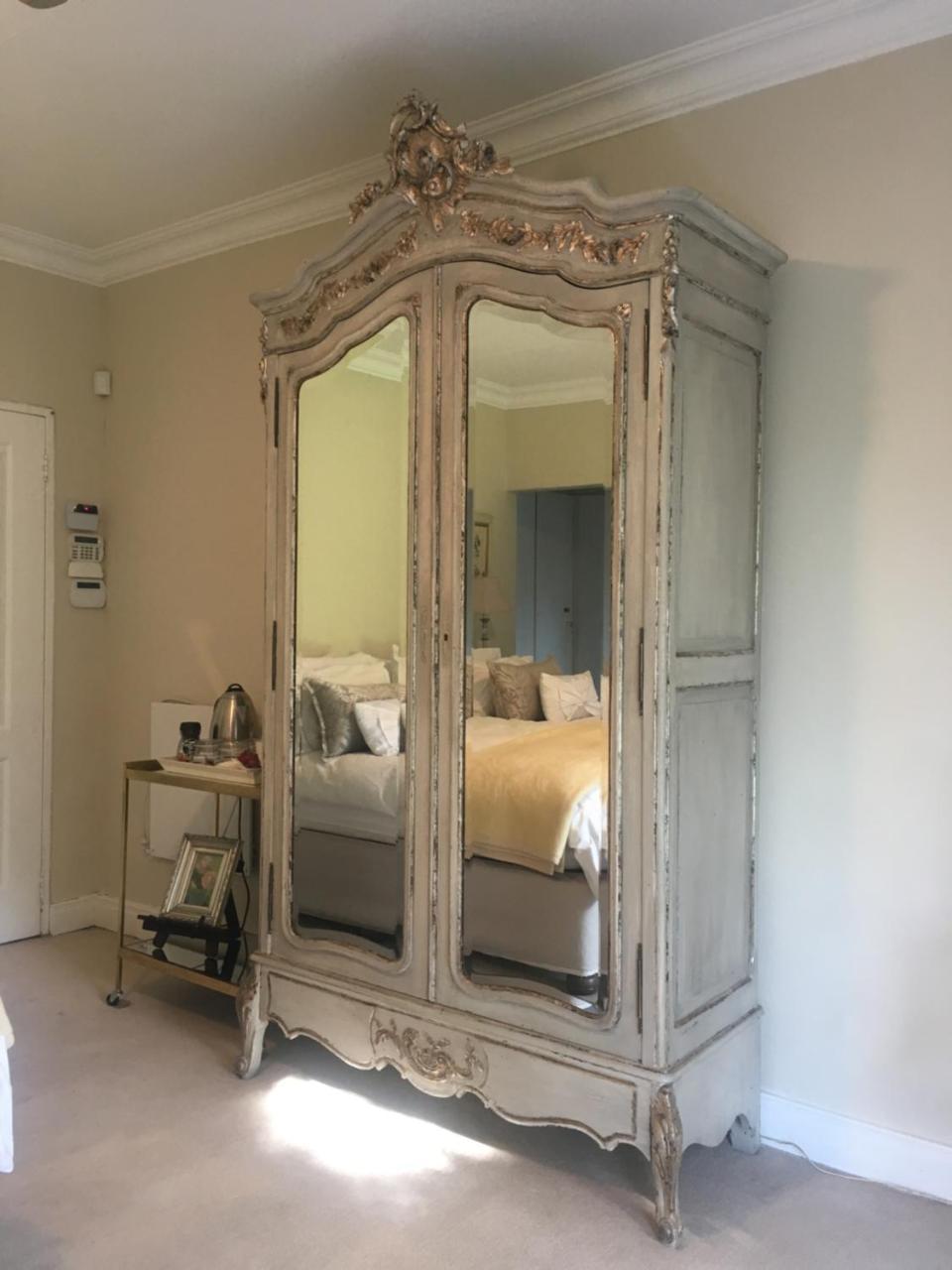 Vair'S Place Guest House In Sandton Paulshof - Apartment, Lux Suites & Spa Γιοχάνεσμπουργκ Εξωτερικό φωτογραφία